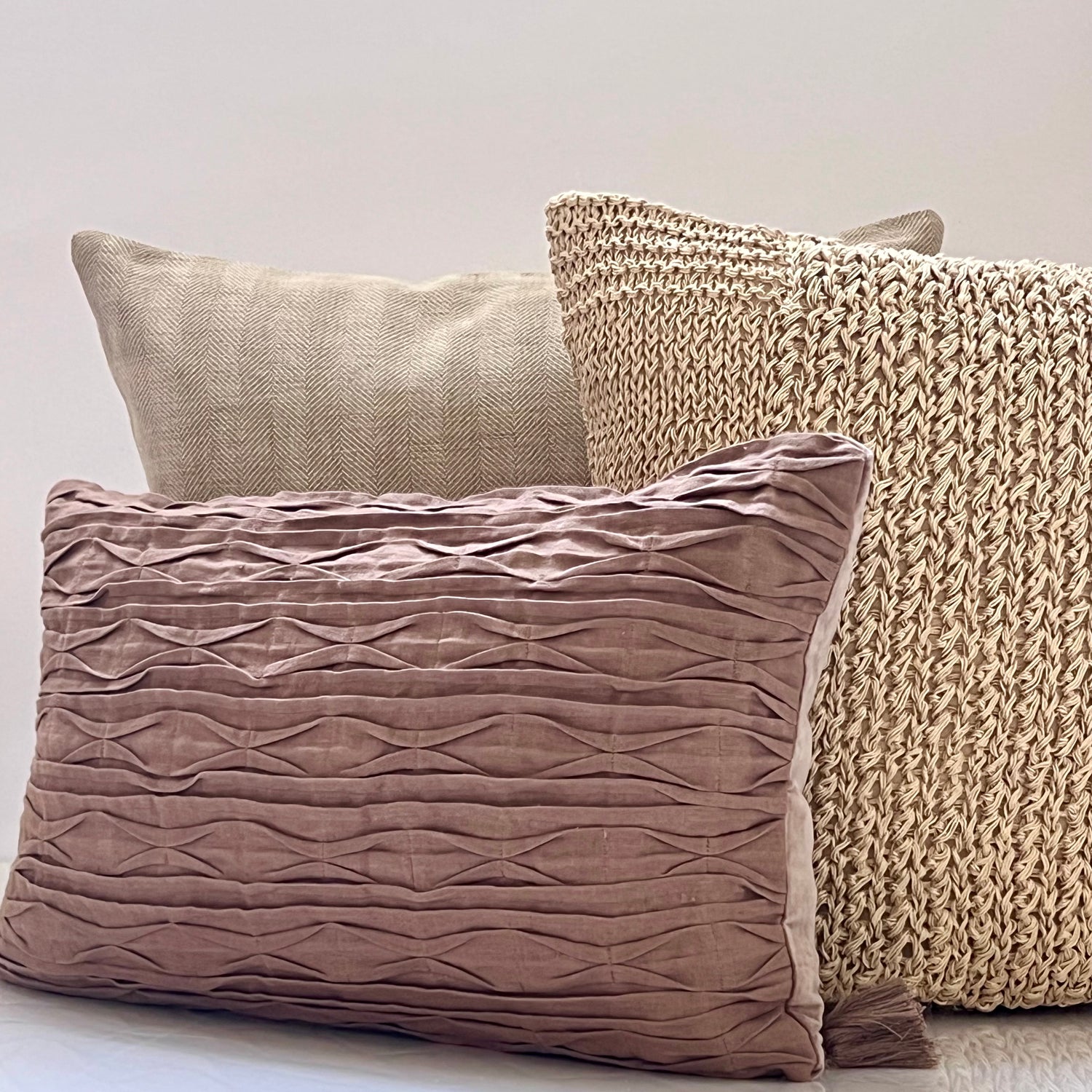 Calla Handknit Throw Pillow Cover